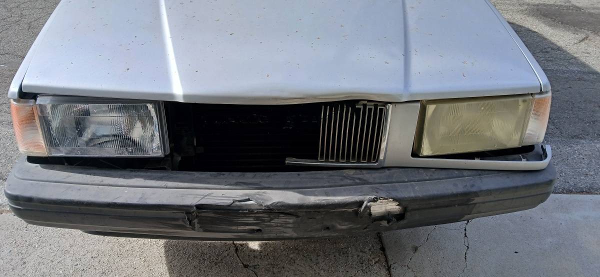 Volvo-940-sedan-1994-silver-4