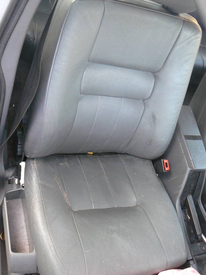 Volvo-940-sedan-1994-silver-8