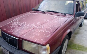 Volvo-940-series-1995-red-1