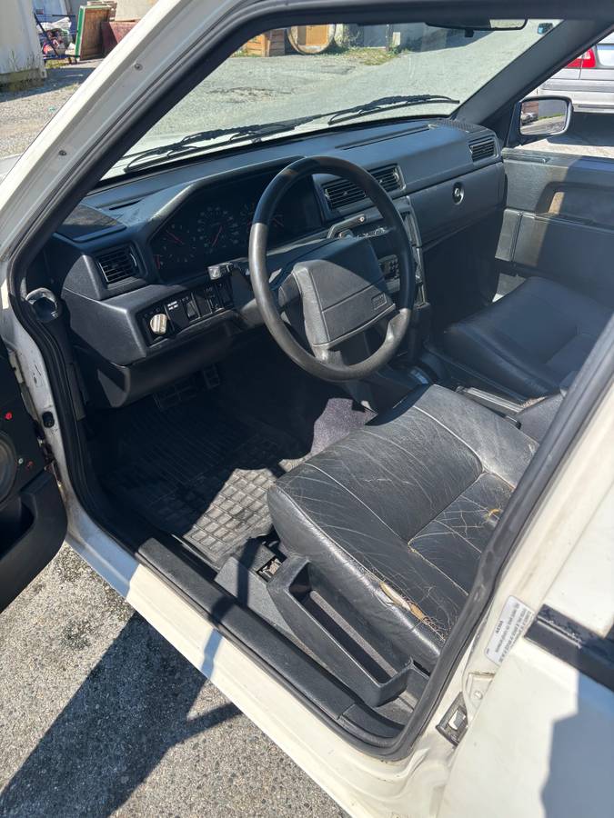 Volvo-940-turbo-1992-white-11