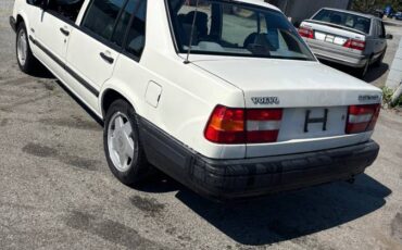 Volvo-940-turbo-1992-white-2