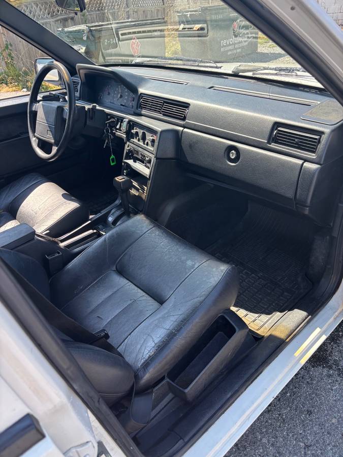 Volvo-940-turbo-1992-white-7