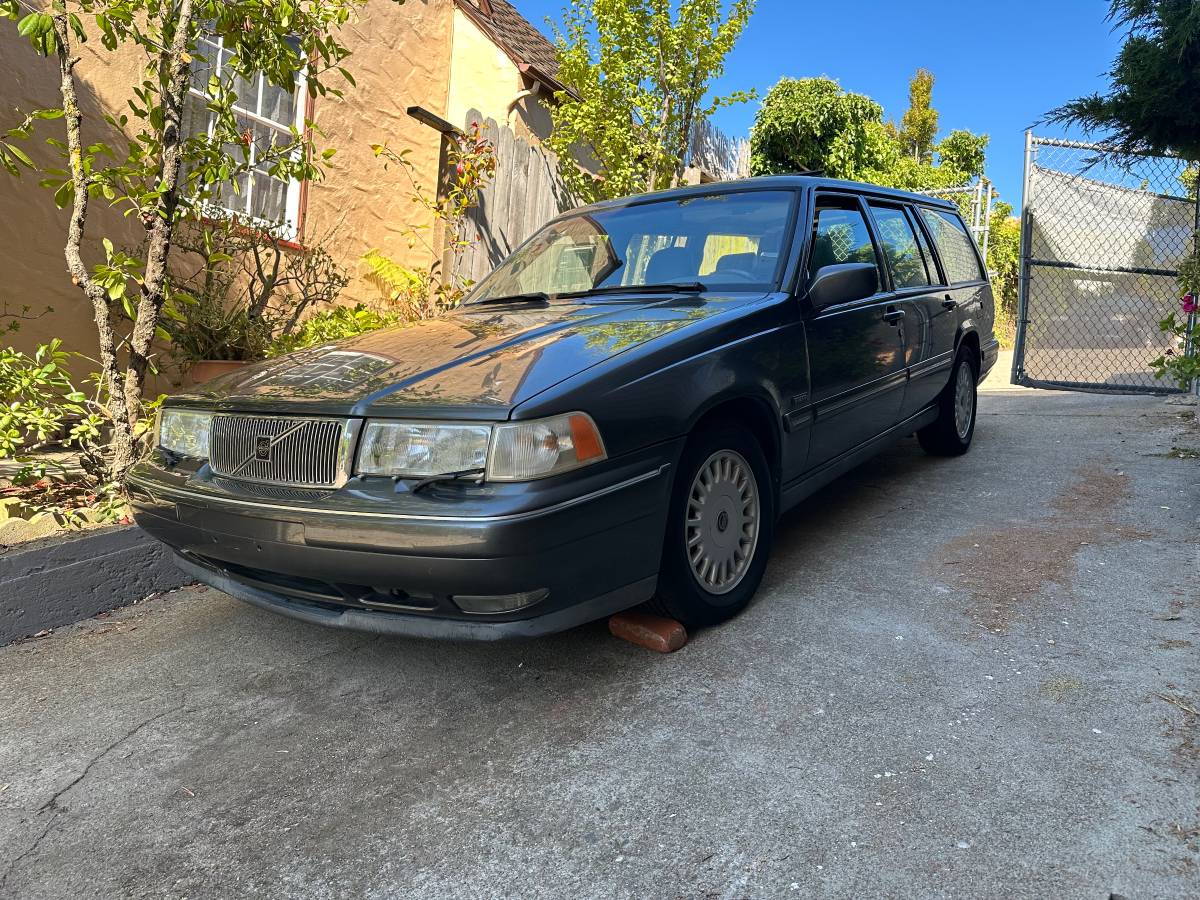 Volvo-960-1995-grey