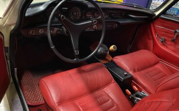 Volvo-Other-1971-Coupe-13
