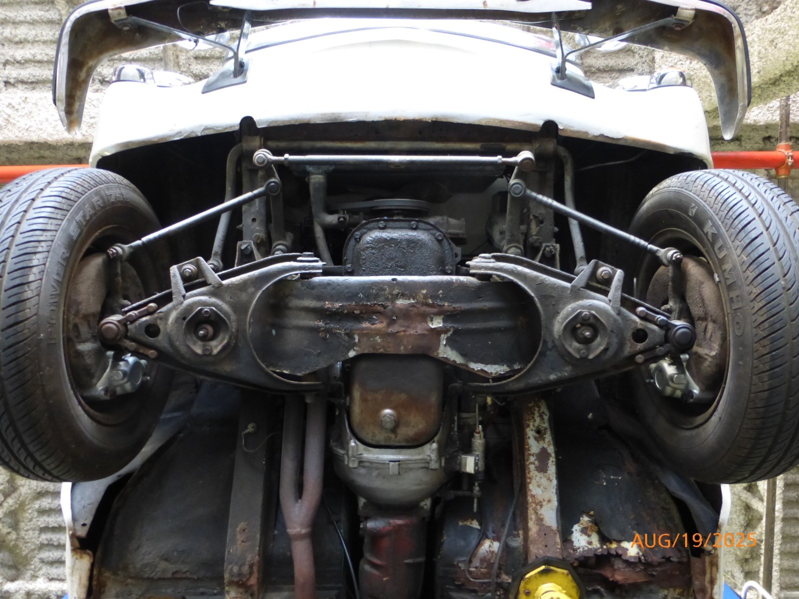 Volvo-P1800-1968-Coupe-13