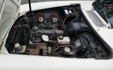 Volvo-P1800-1968-Coupe-9