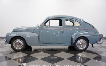 Volvo-Pv544-1962-Blue-Light-Blue