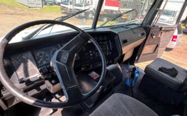 Volvo-gmc-diesel-1993-2