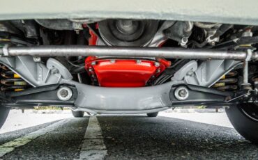 Volvo-p1800-1971-white-10