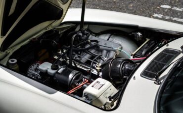 Volvo-p1800-1971-white-7