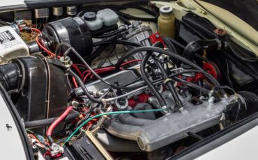 Volvo-p1800-1971-white-8