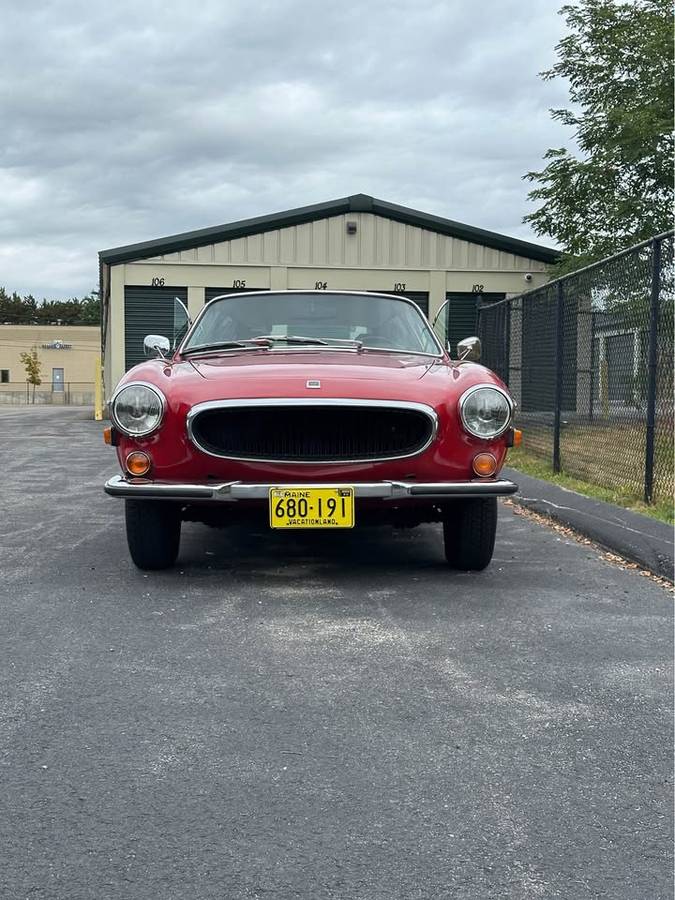 Volvo-p1800es-1972-red-2