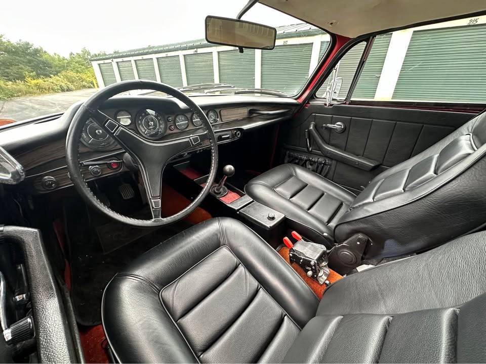 Volvo-p1800es-1972-red-7