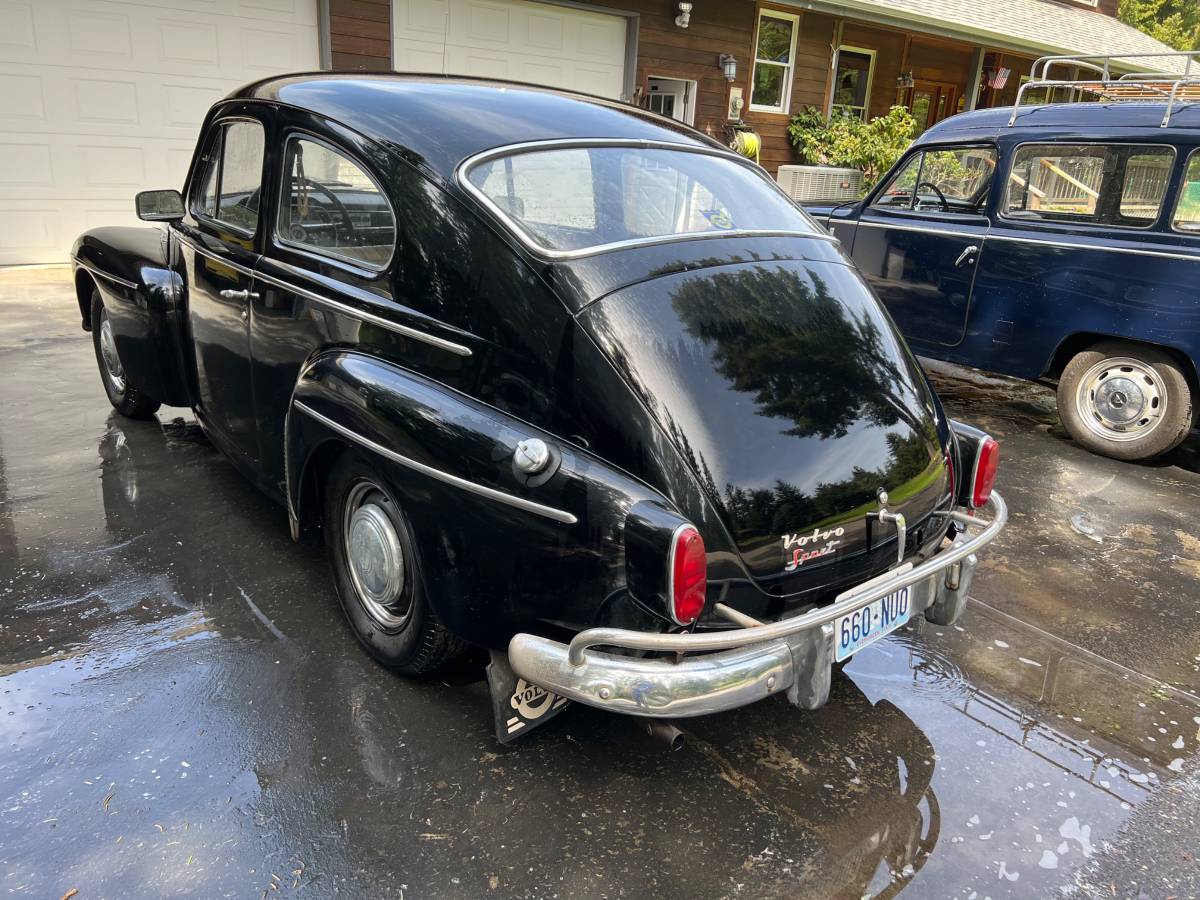 Volvo-pv544-1959-black-4