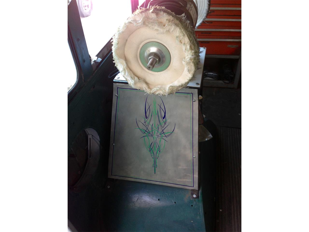 Von-dutch-Bus-1950-White-Green-14