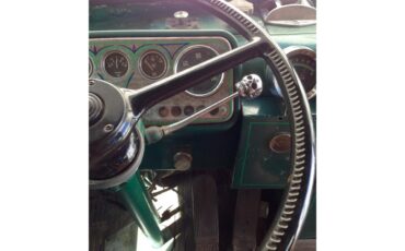 Von-dutch-Bus-1950-White-Green-22