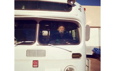 Von-dutch-Bus-1950-White-Green-7