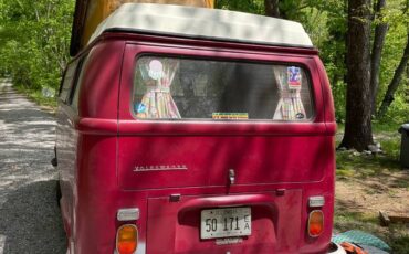 Vv-campmobile-1971-red-1