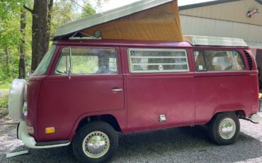 Vv-campmobile-1971-red-2