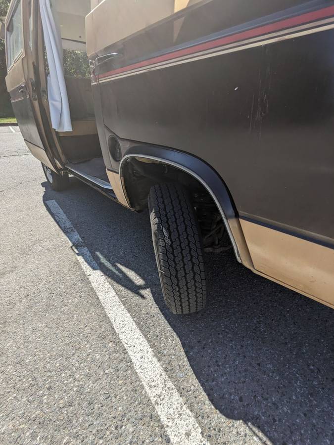 Vw-1984-brown-2