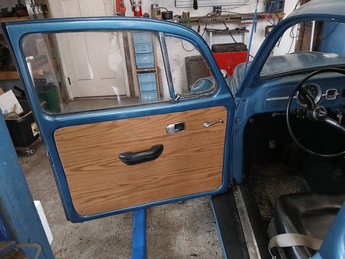 Vw-beetle-1967-blue-4