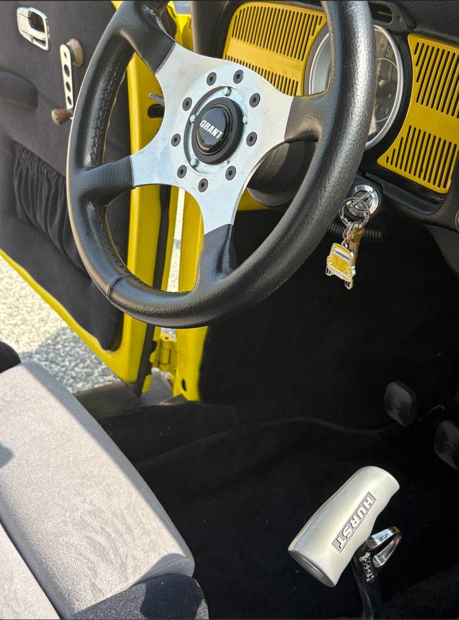 Vw-beetle-1971-yellow-6
