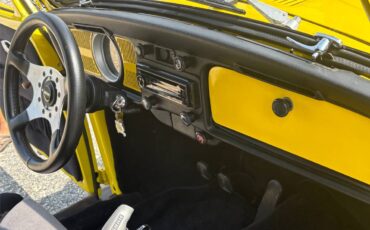 Vw-beetle-1971-yellow-7