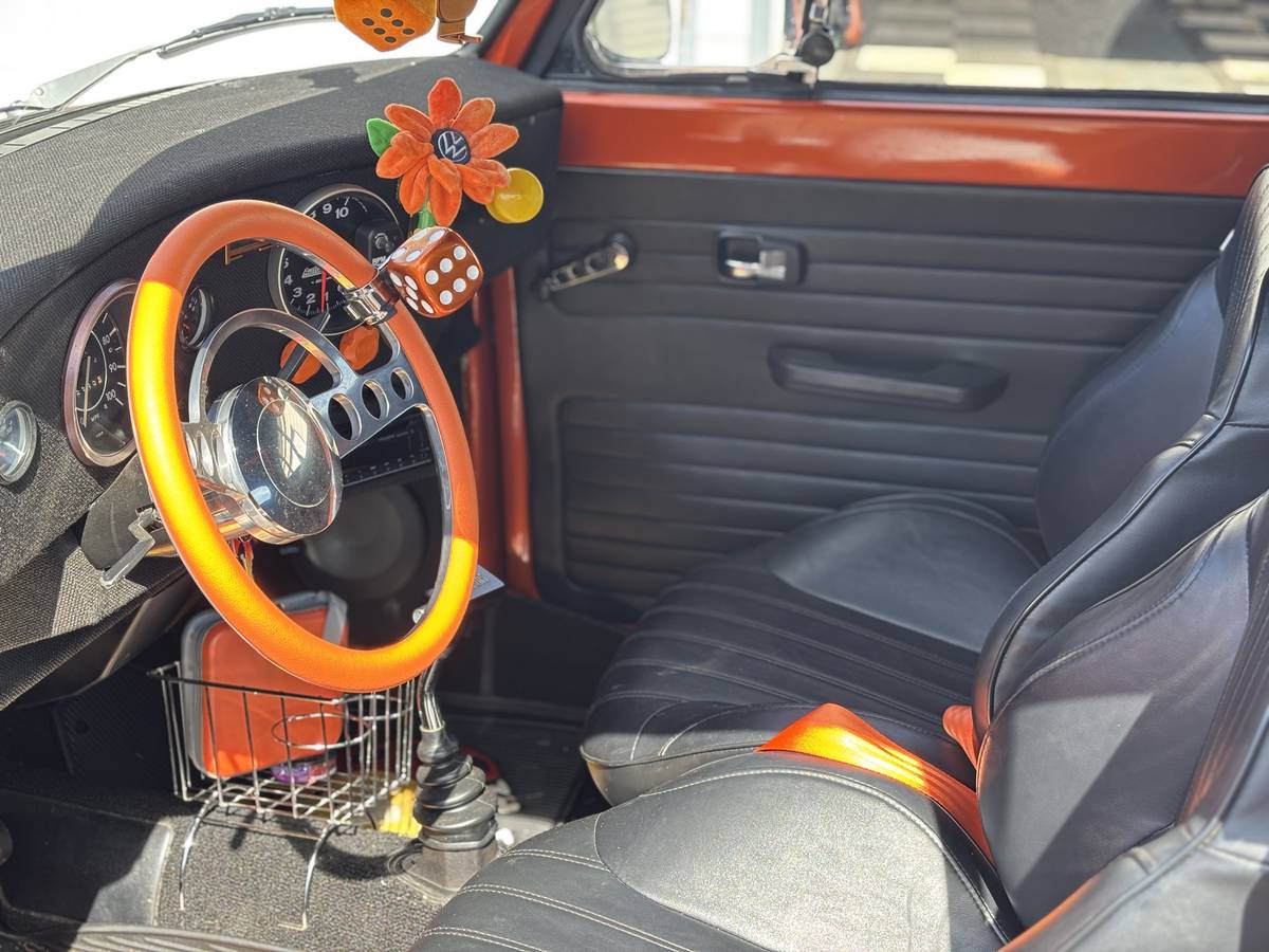 Vw-beetle-1973-orange-4