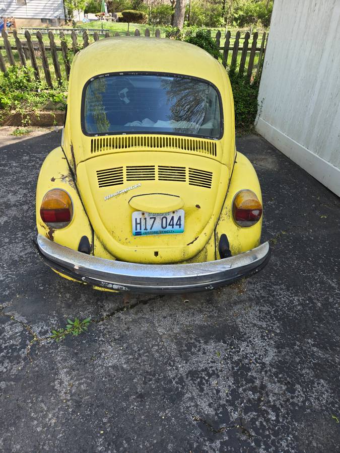 Vw-beetle-1974-yellow-1