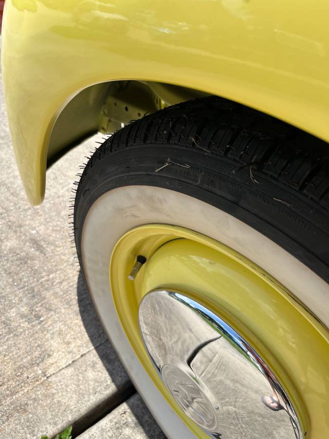 Vw-beetle-1974-yellow-10