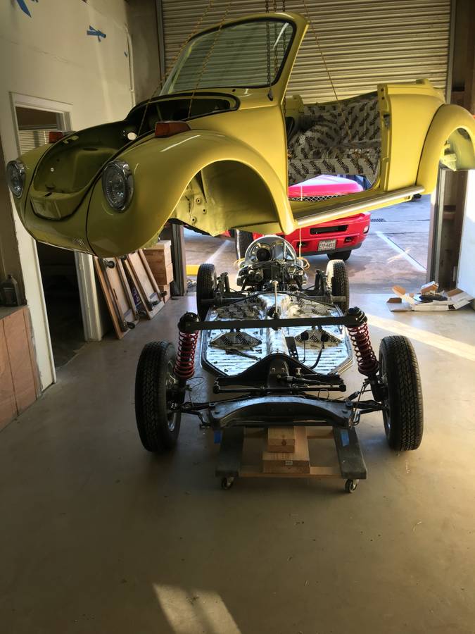 Vw-beetle-1974-yellow-18