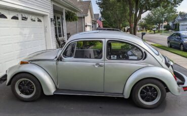 Vw-beetle-1977-silver-1