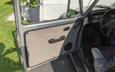 Vw-beetle-1977-silver-14