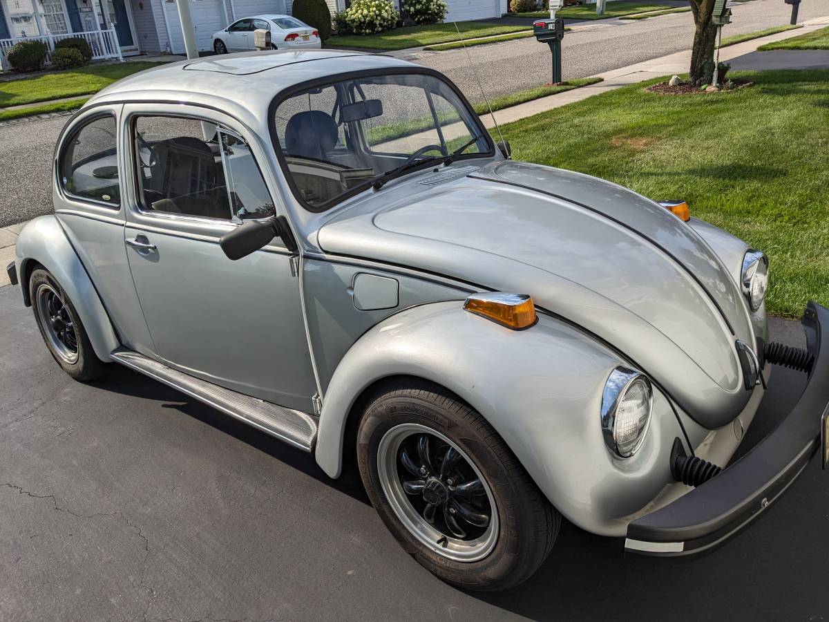 Vw-beetle-1977-silver-4