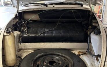 Vw-beetle-convertible-1976-white-10