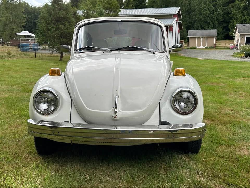 Vw-beetle-convertible-1976-white-3
