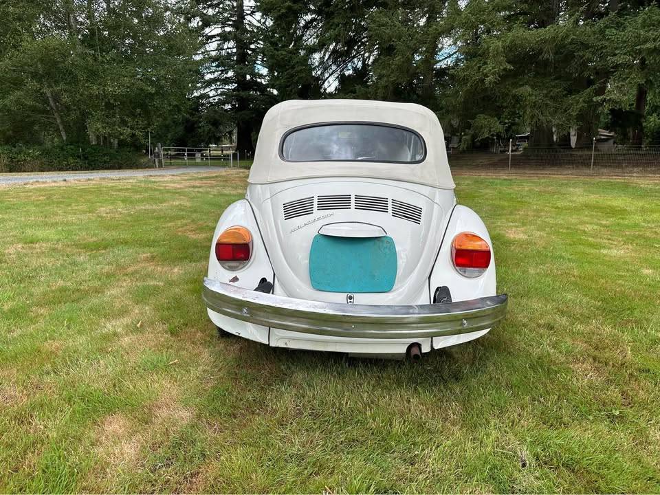 Vw-beetle-convertible-1976-white-4