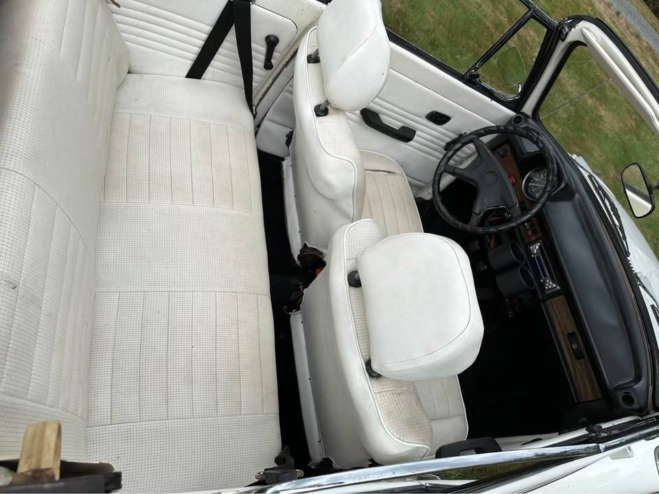 Vw-beetle-convertible-1976-white-6