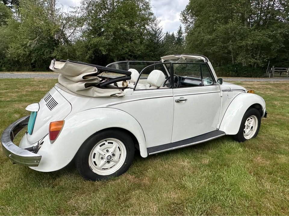 Vw-beetle-convertible-1976-white-7