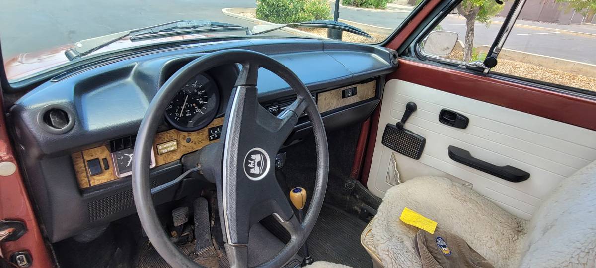 Vw-beetle-convertible-1978-custom-1