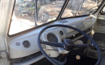 Vw-bus-1965-white-12