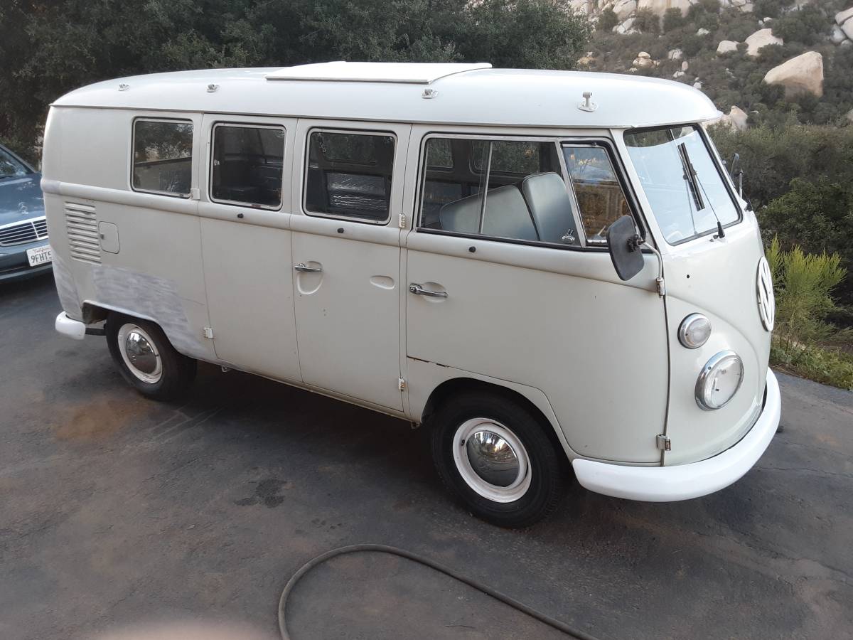 Vw-bus-1965-white-13