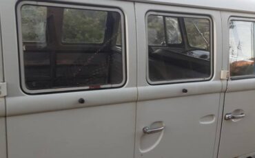 Vw-bus-1965-white-2