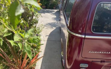 Vw-bus-1970-red-1