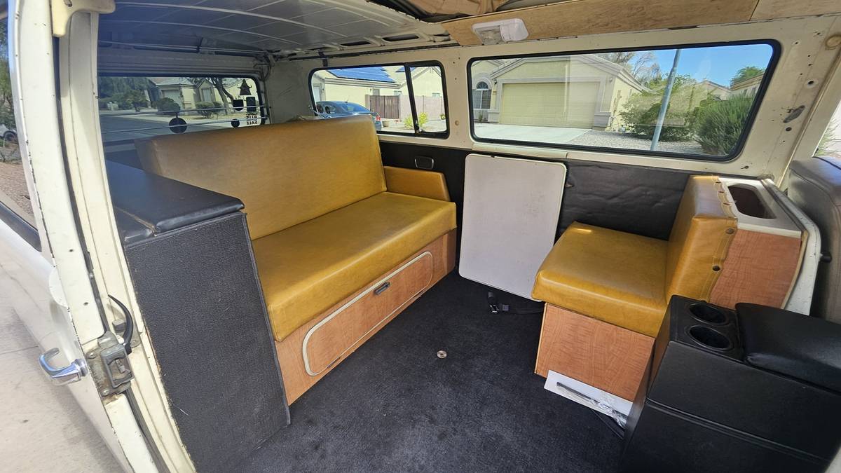 Vw-bus-1971-white