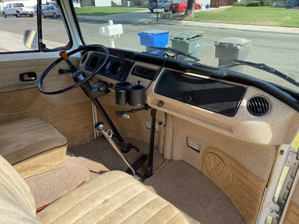 Vw-bus-1972-yellow-14