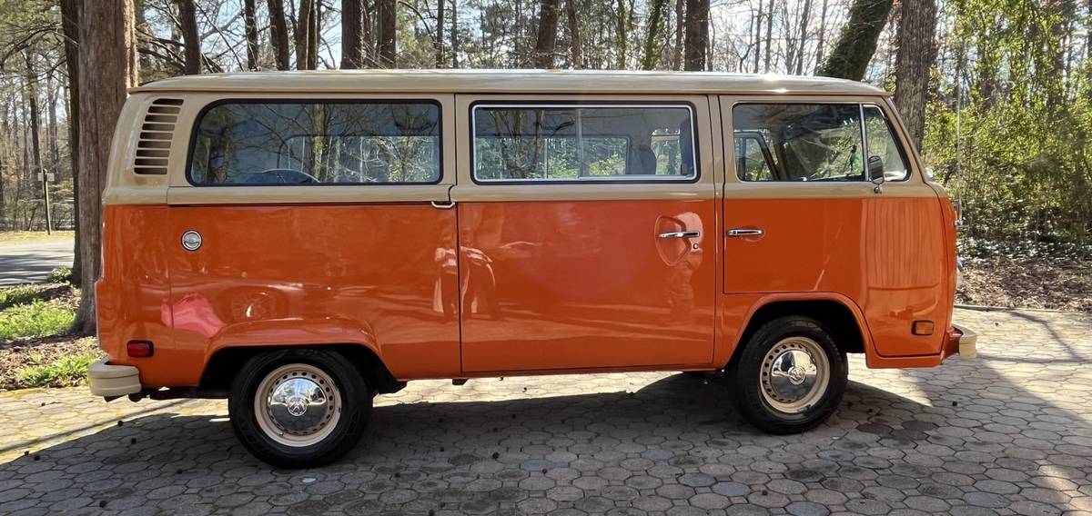 Vw-bus-1979-orange-9