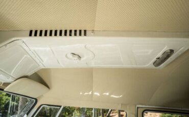 Vw-bus-type-ii-1964-10