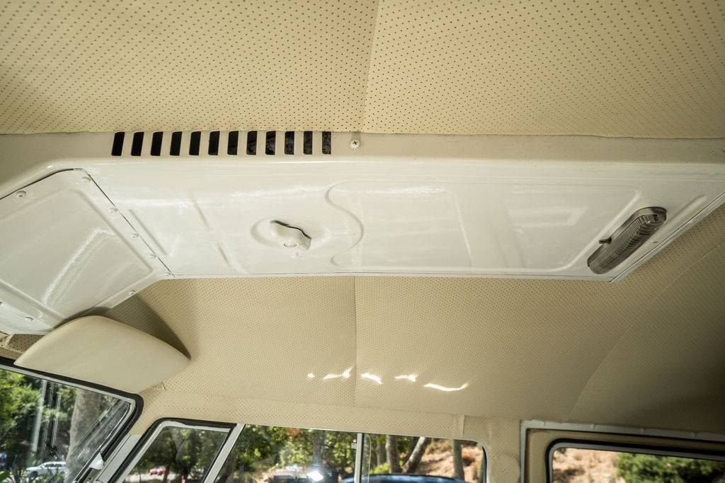 Vw-bus-type-ii-1964-10