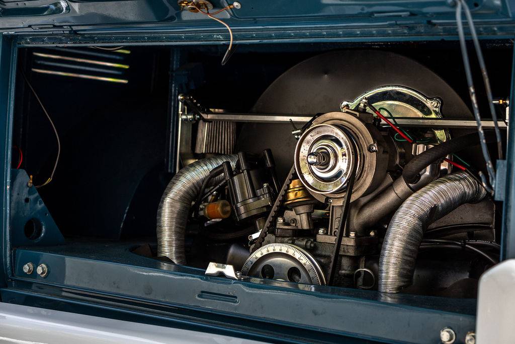 Vw-bus-type-ii-1964-18